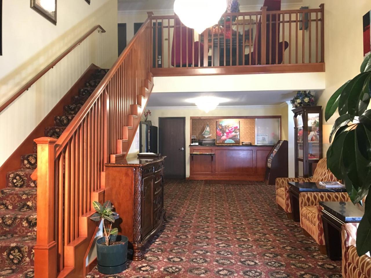 Acorn Motor Inn Oak Harbor Exterior foto
